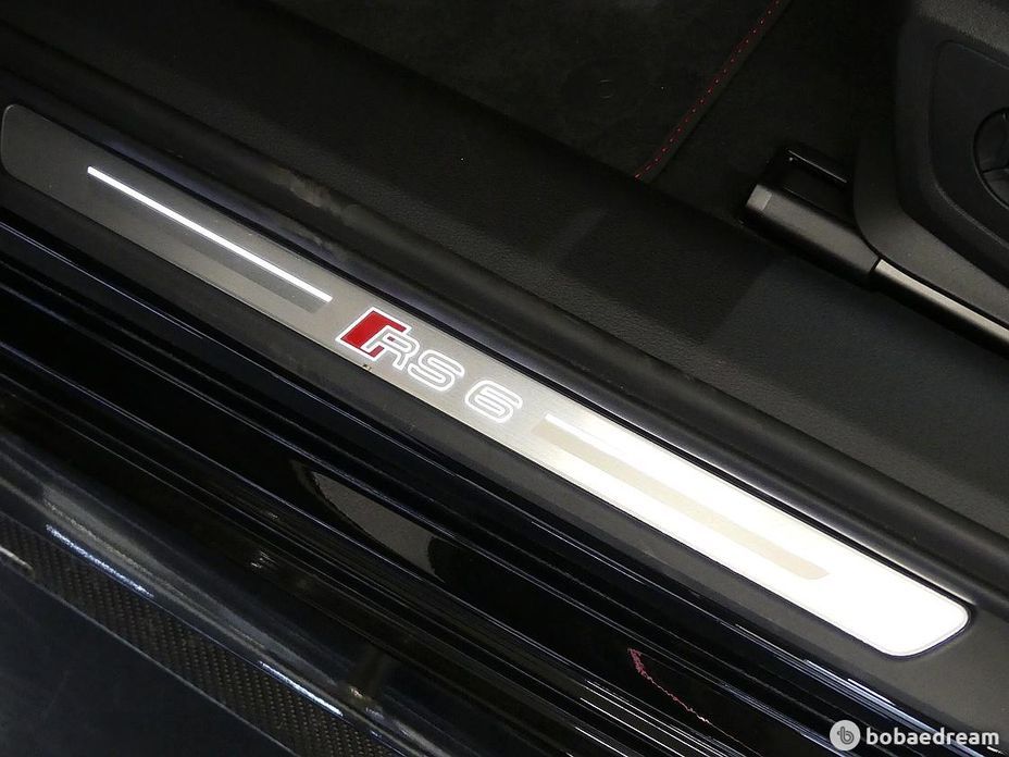 Audi RS6 2025