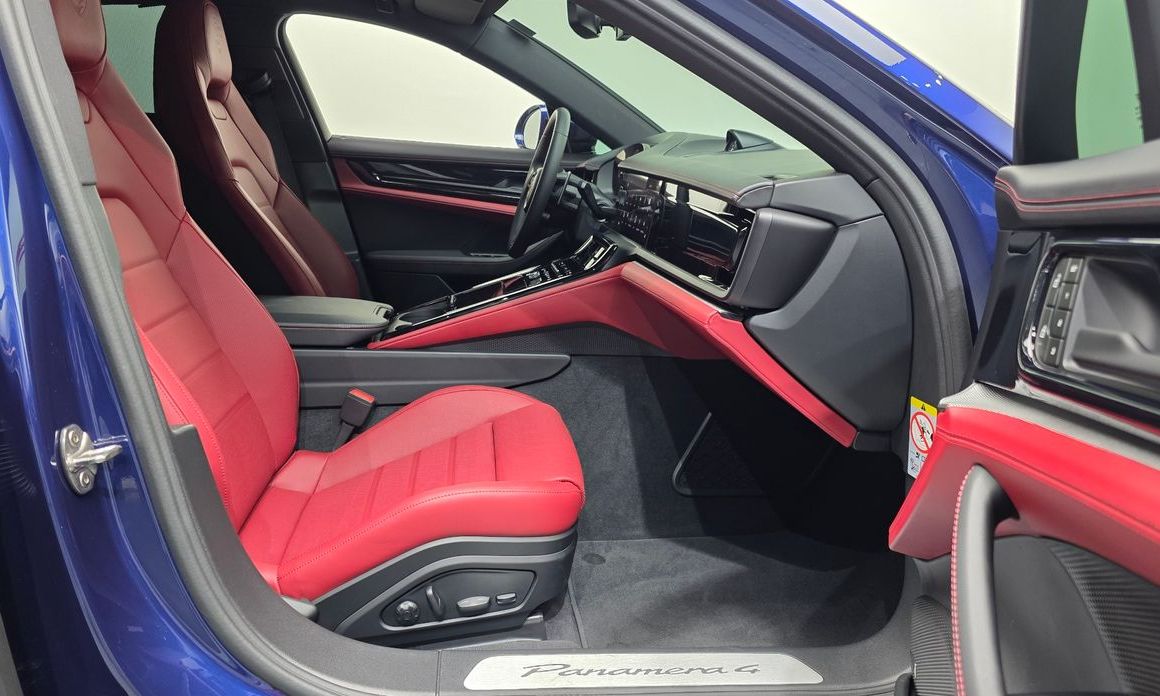 Porsche Panamera 2025