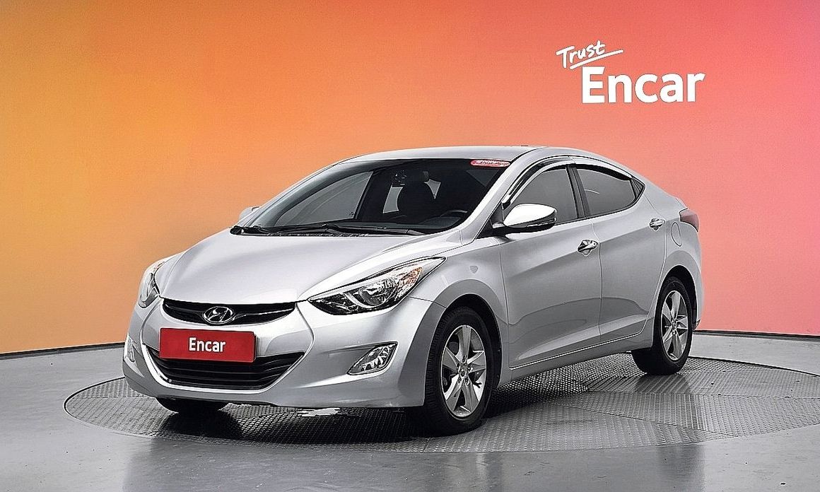 Hyundai AVANTE 2013