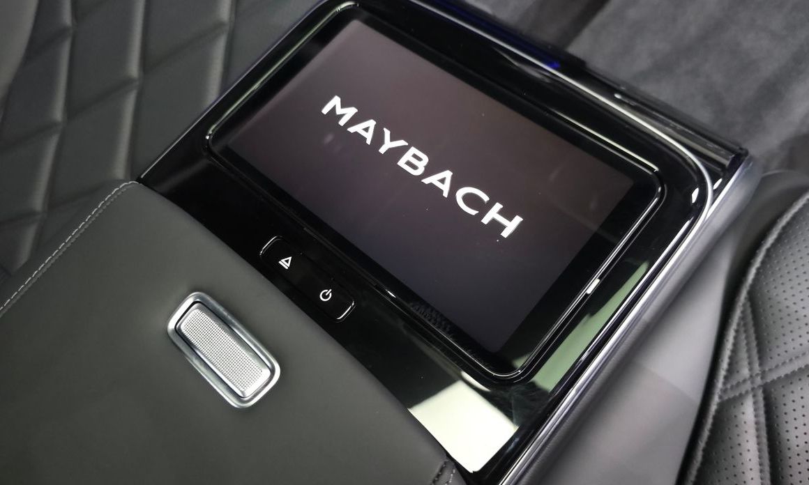 Mercedes-Benz S-Class 2023