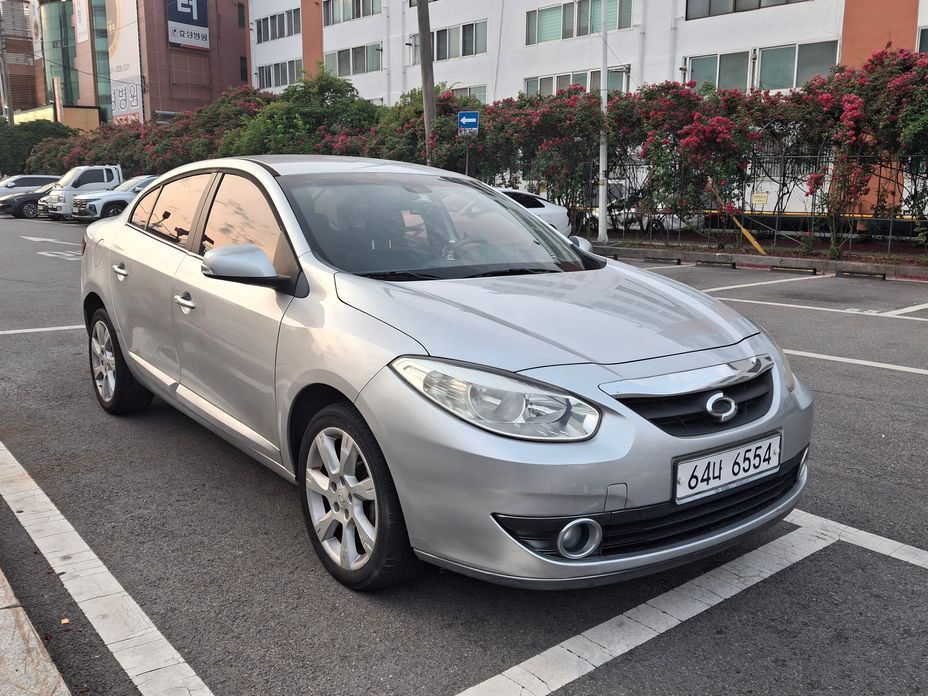 Renault-KoreaSamsung SM3 2010