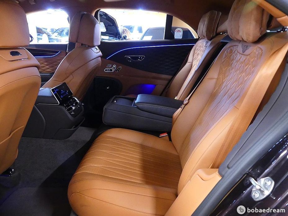 Bentley Flying Spur 2023