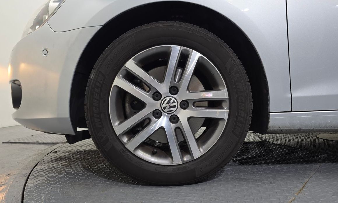 Volkswagen Golf 2011
