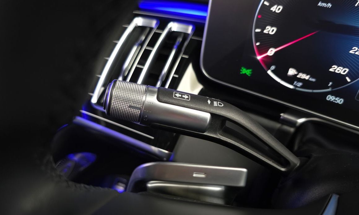 Mercedes-Benz S-Class 2023
