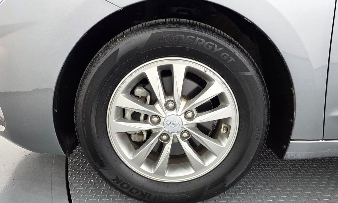 Hyundai AVANTE 2019