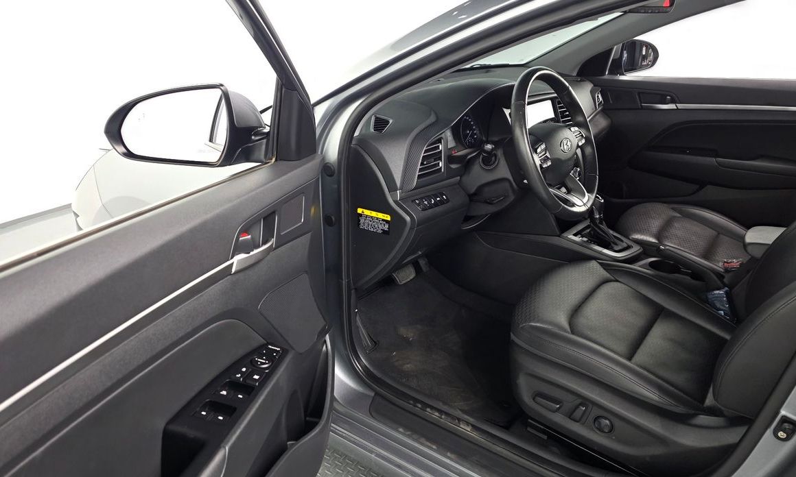 Hyundai AVANTE 2019