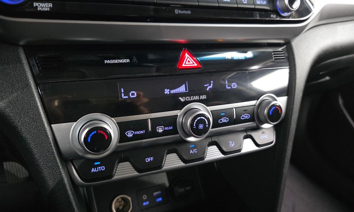 Hyundai AVANTE 2019