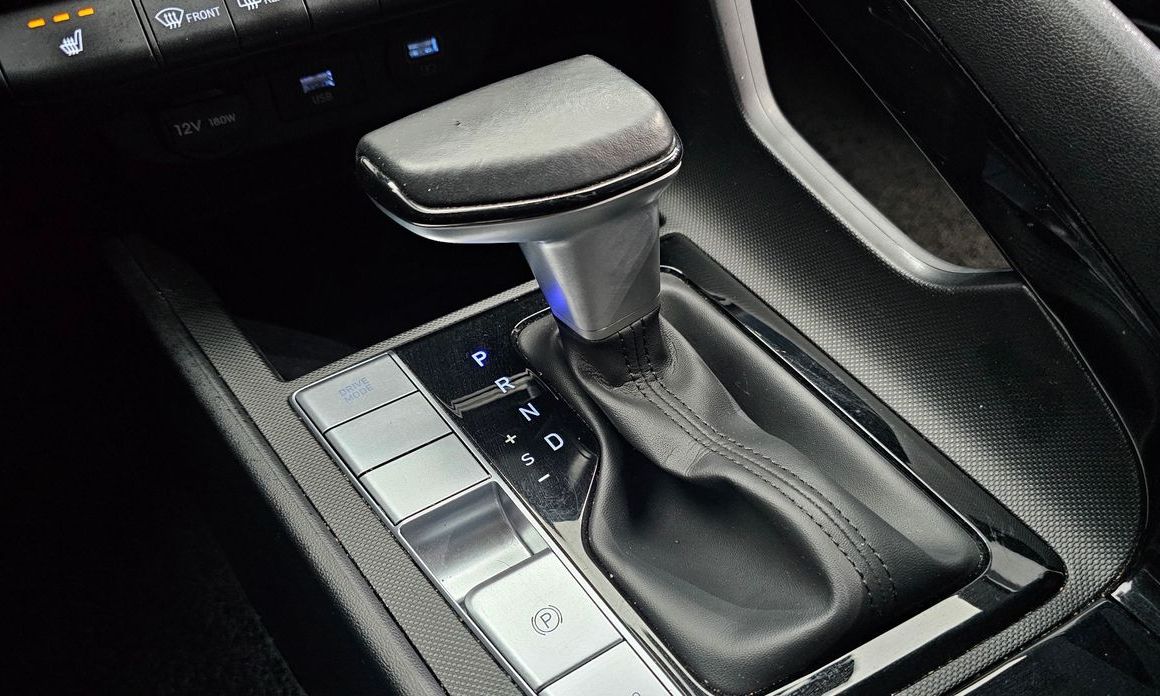 Hyundai AVANTE 2023
