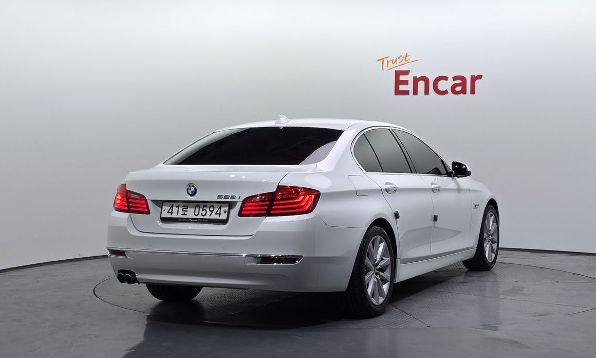 BMW 5-Series 2016