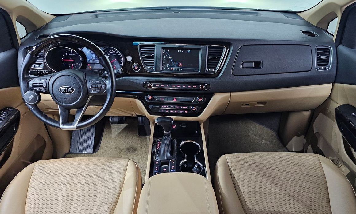 Kia Canival 2020