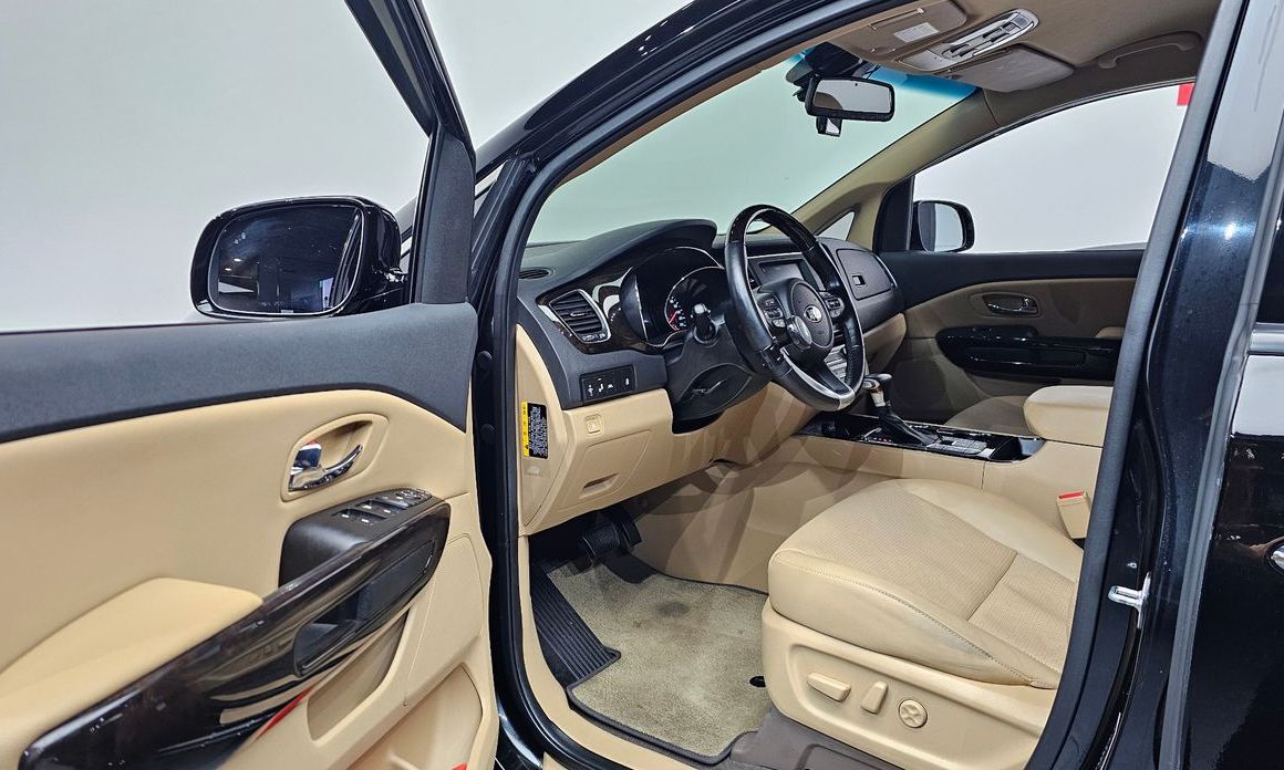 Kia Canival 2020