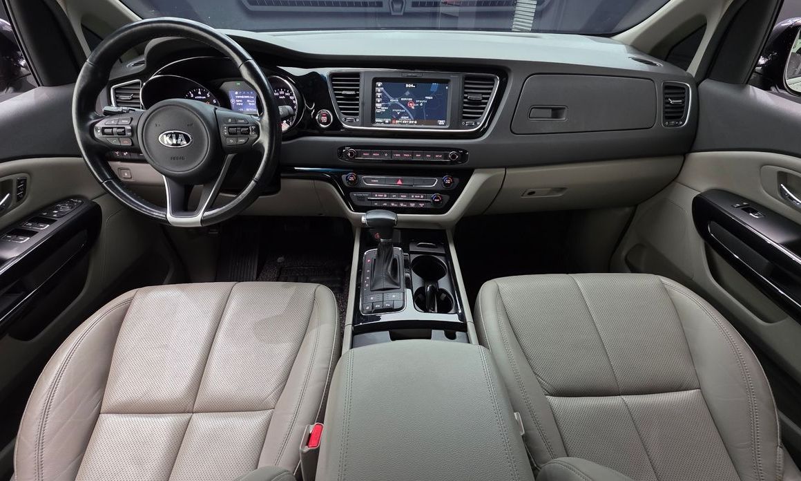 Kia Canival 2018