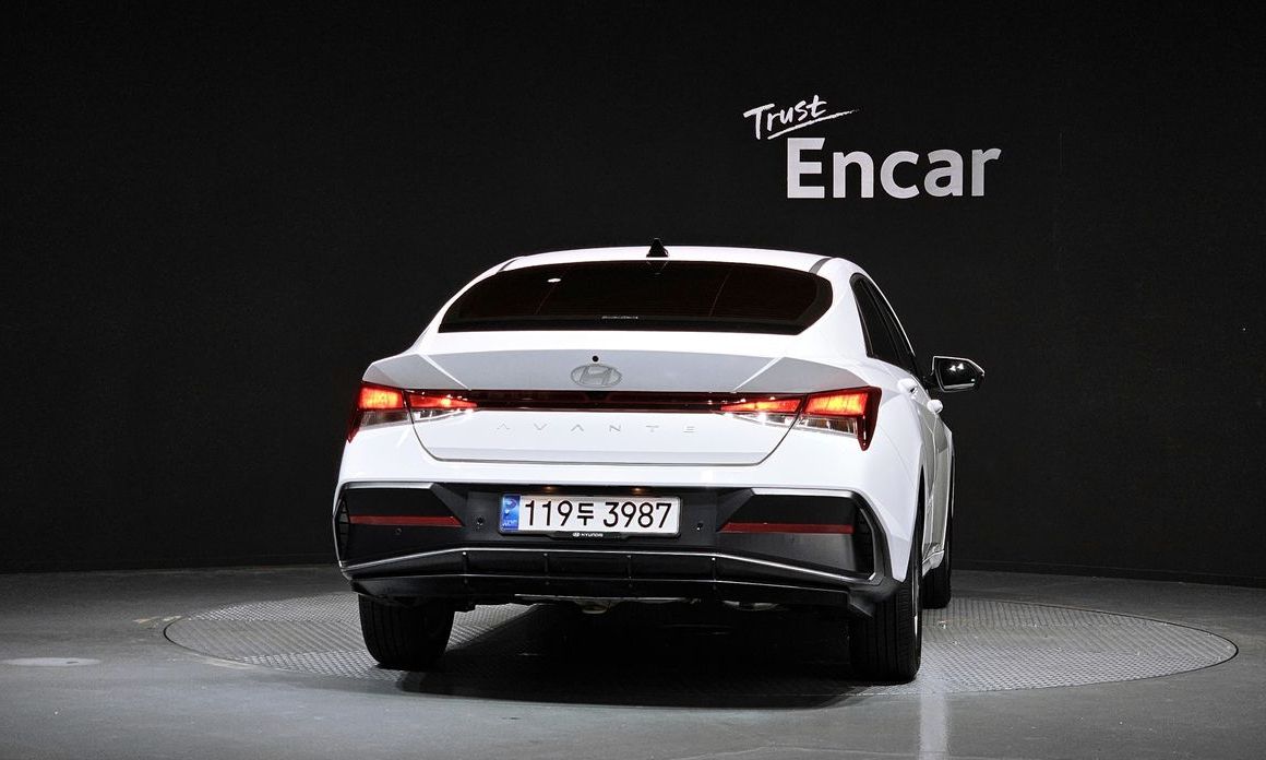 Hyundai AVANTE 2024