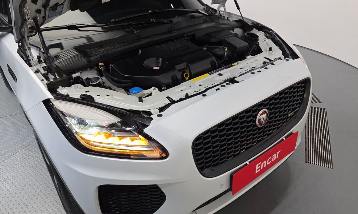 Jaguar E-PACE 2020