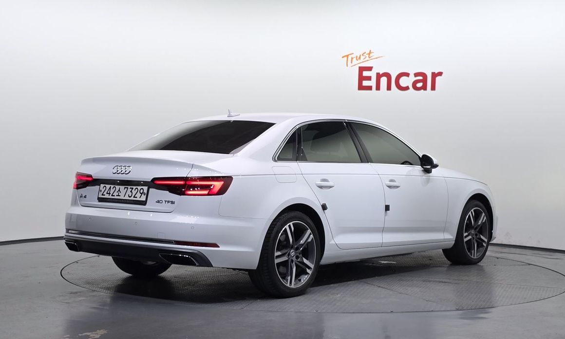 Audi A4 2019