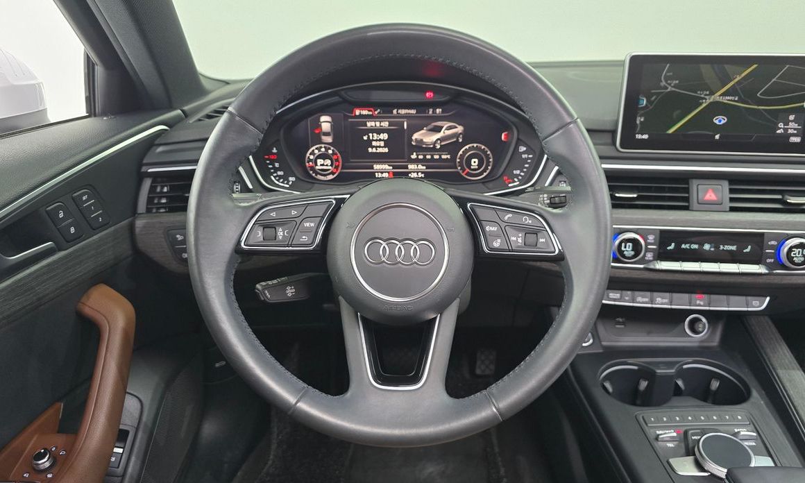 Audi A4 2019