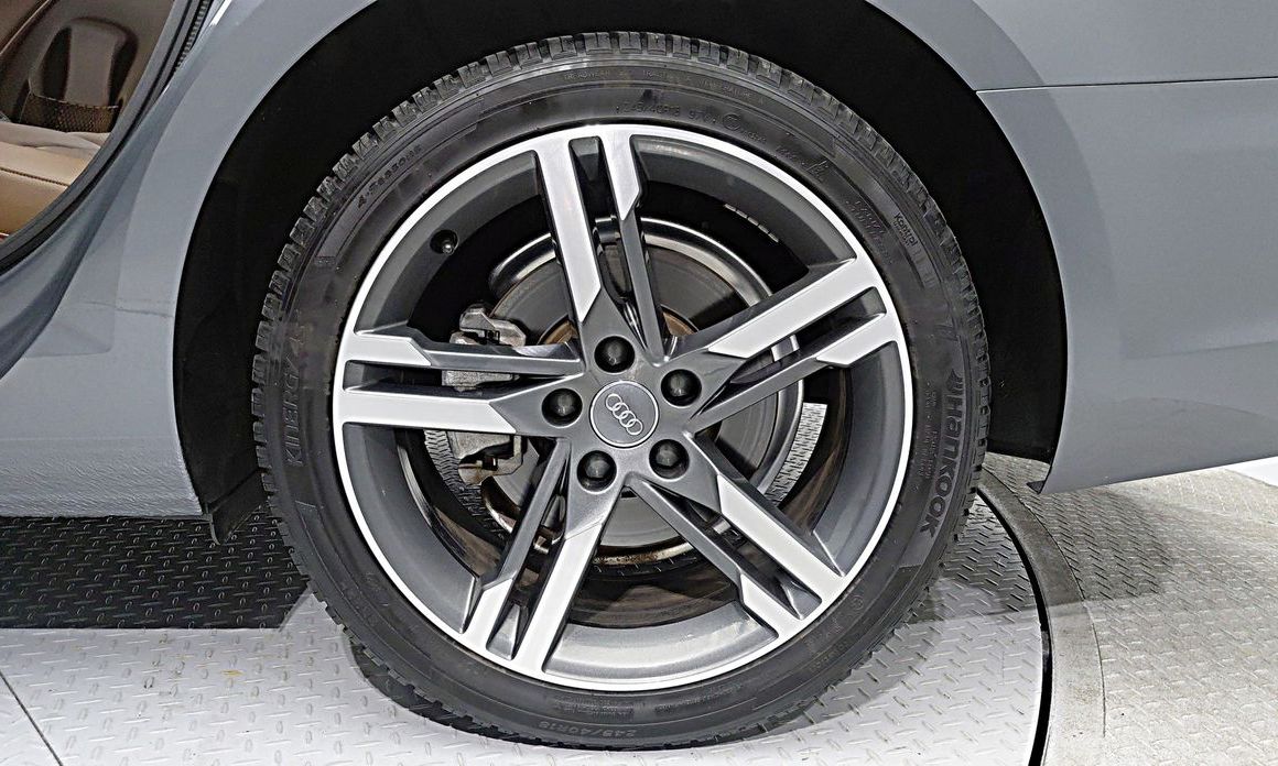 Audi A4 2019