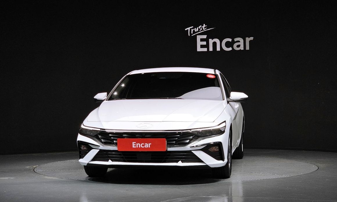 Hyundai AVANTE 2024