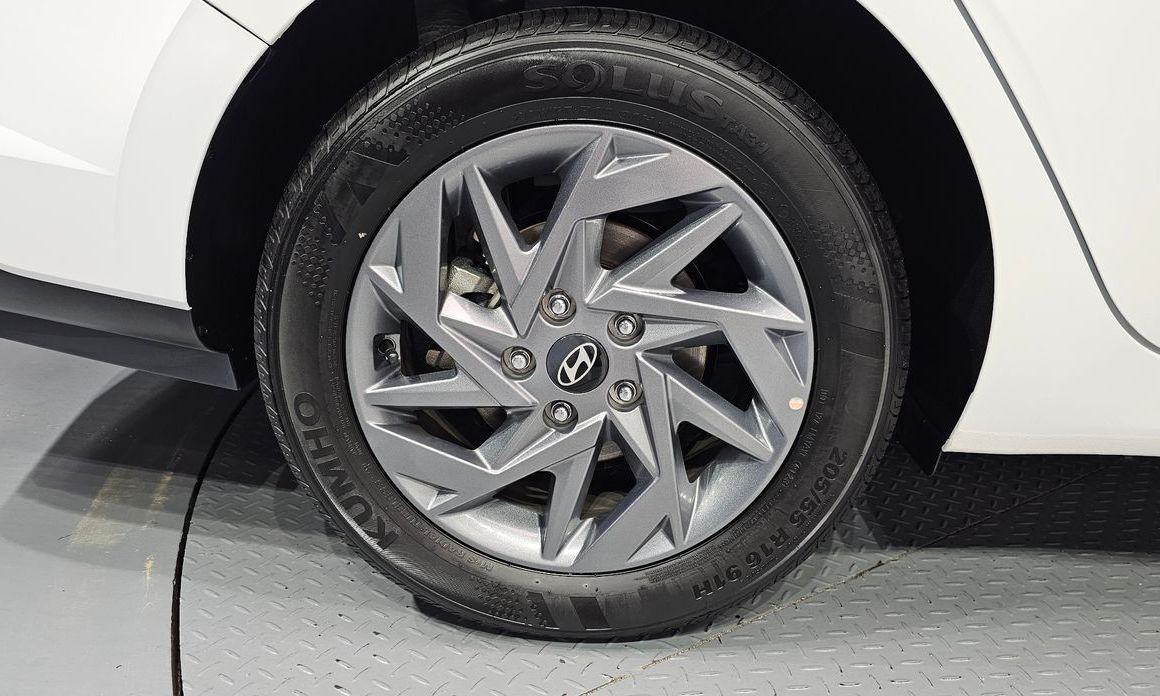 Hyundai AVANTE 2024