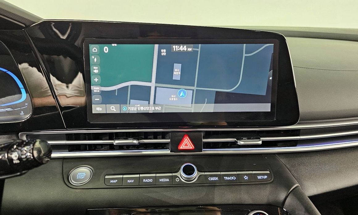 Hyundai AVANTE 2024
