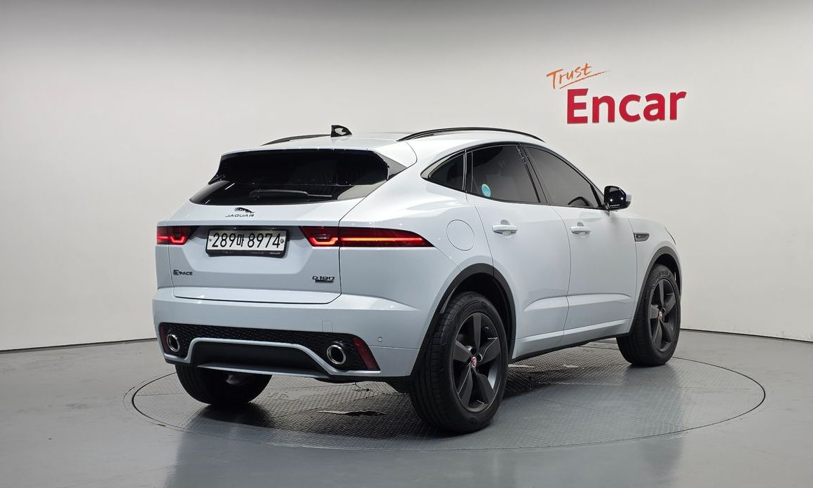 Jaguar E-PACE 2020