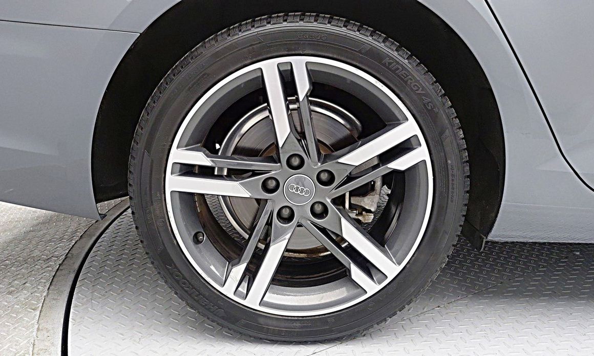 Audi A4 2019