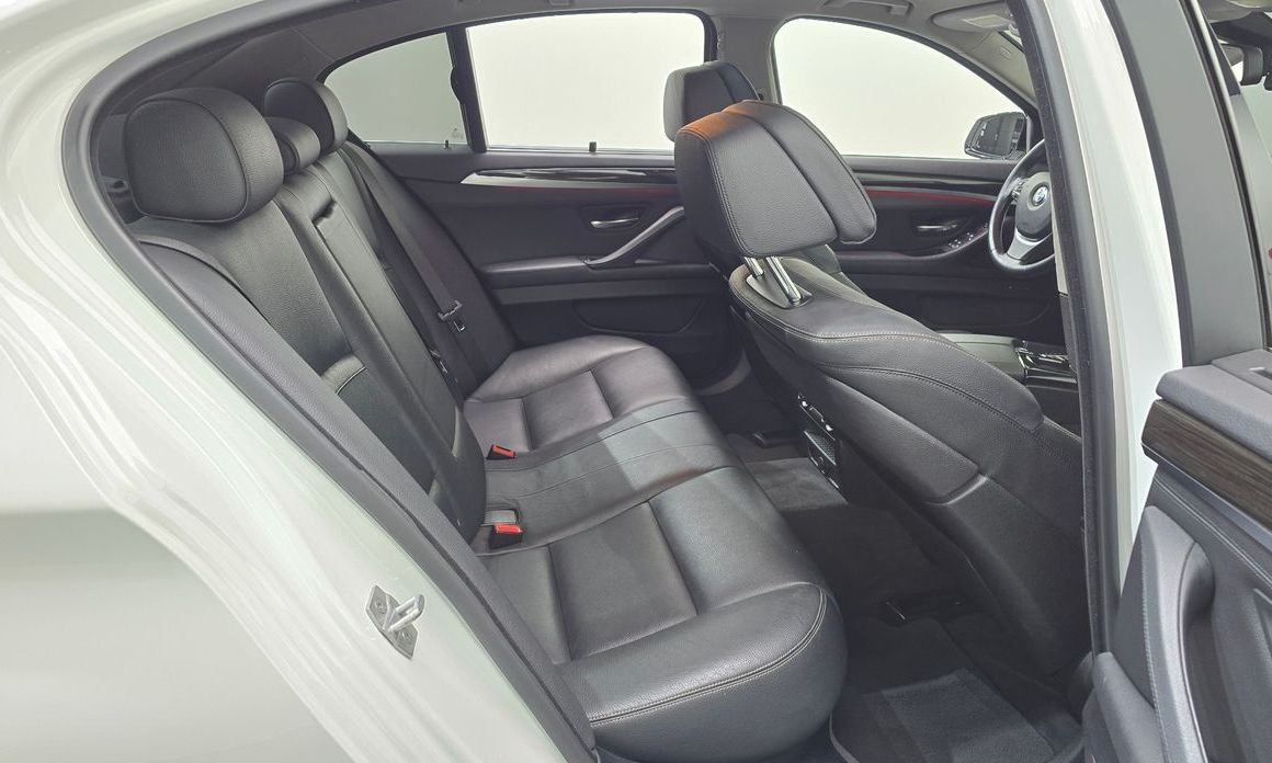 BMW 5-Series 2016