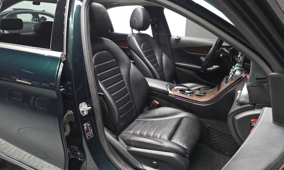 Mercedes-Benz C-Class 2019