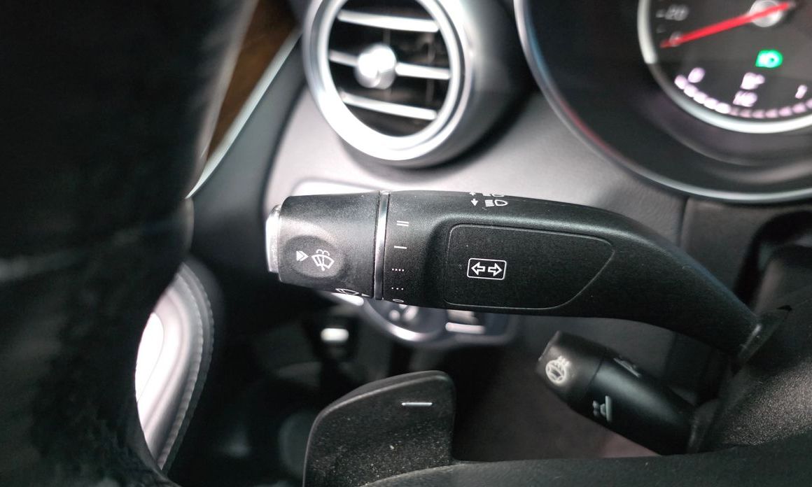 Mercedes-Benz C-Class 2019