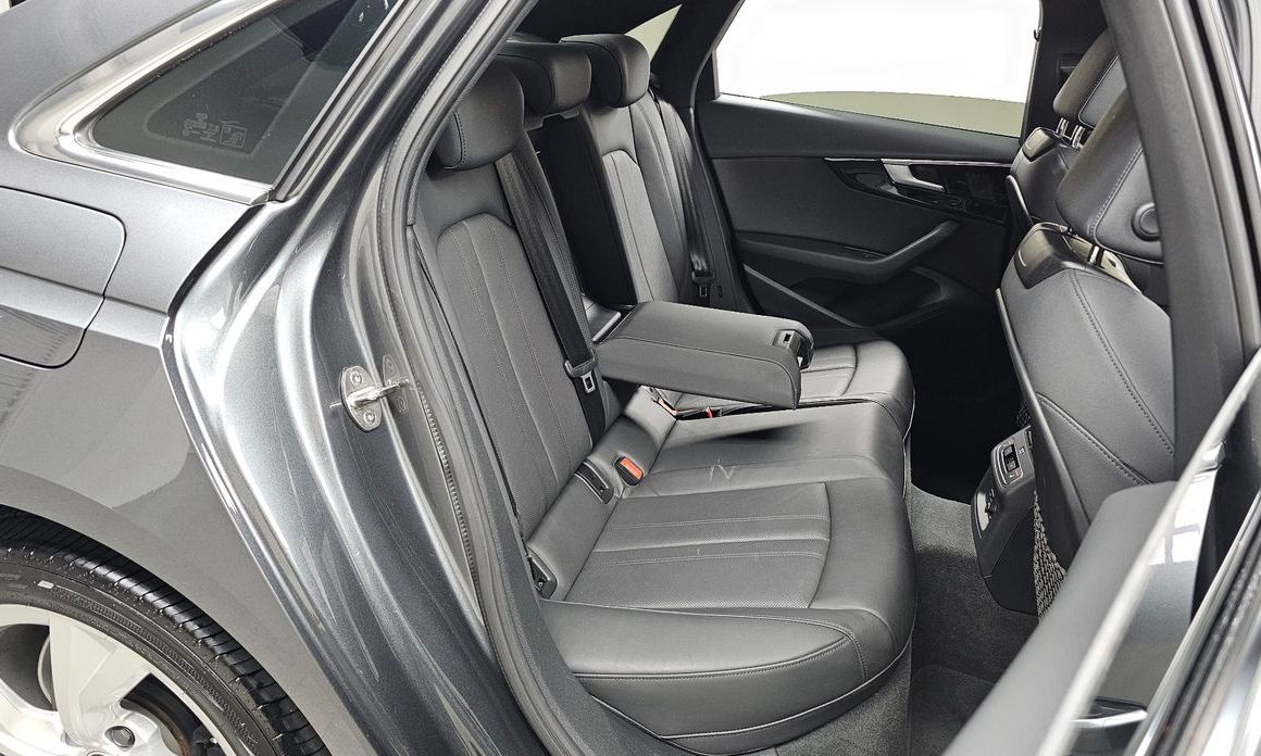 Audi A4 2021