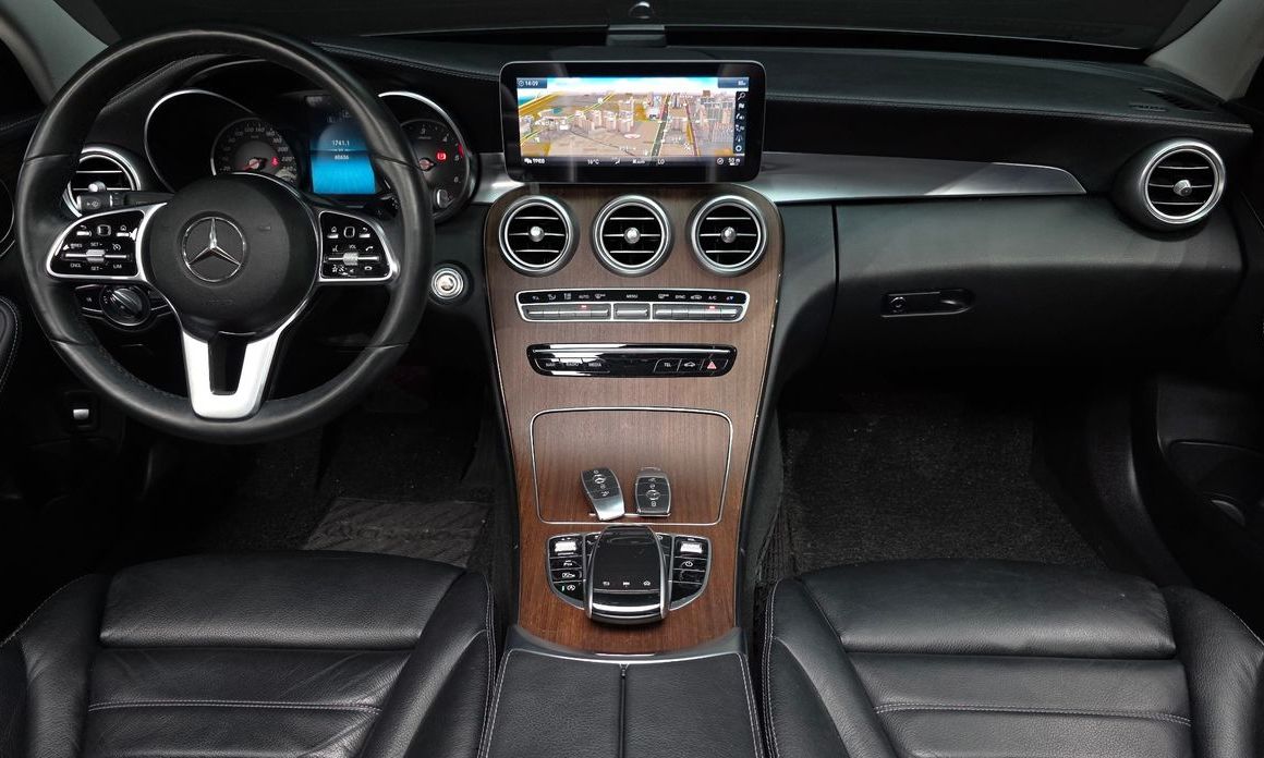 Mercedes-Benz C-Class 2019