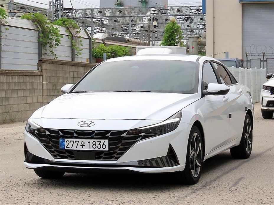 Hyundai AVANTE 2023