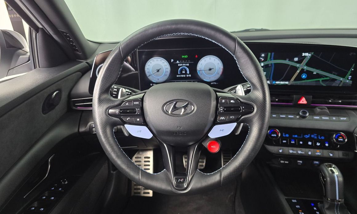 Hyundai AVANTE 2022