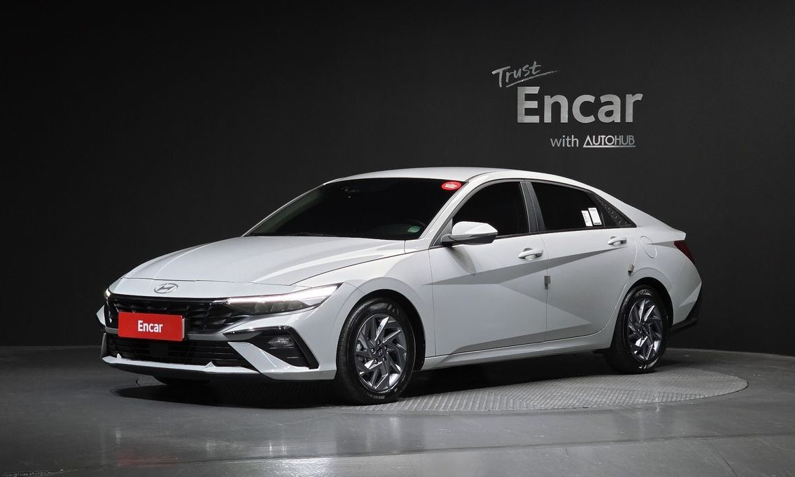 Hyundai AVANTE 2024