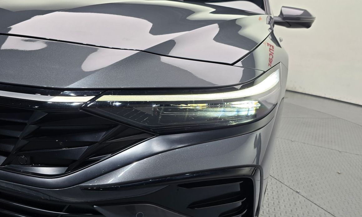Hyundai AVANTE 2025