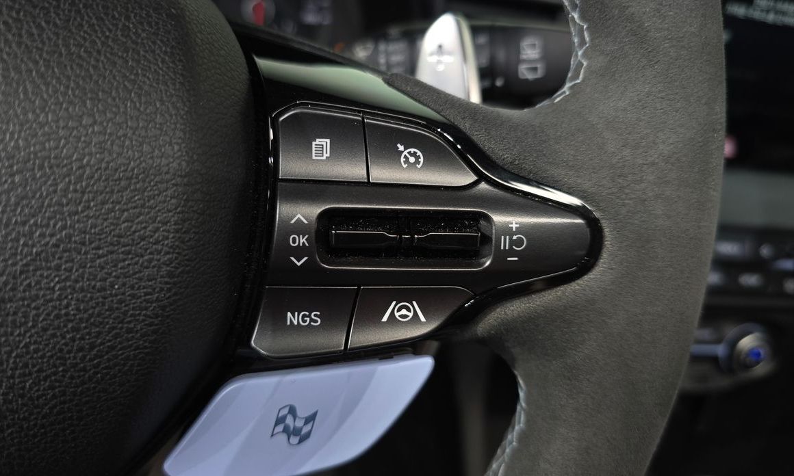 Hyundai Veloster 2022