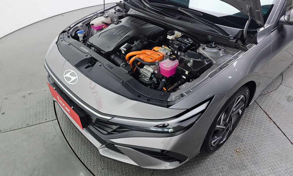 Hyundai AVANTE 2024