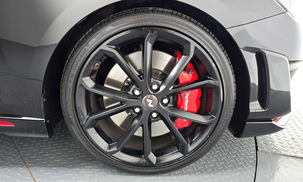 Hyundai Veloster 2022