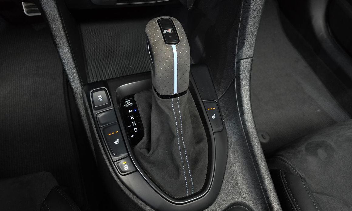 Hyundai Veloster 2022