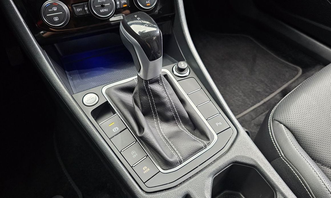 Volkswagen Jetta 2023