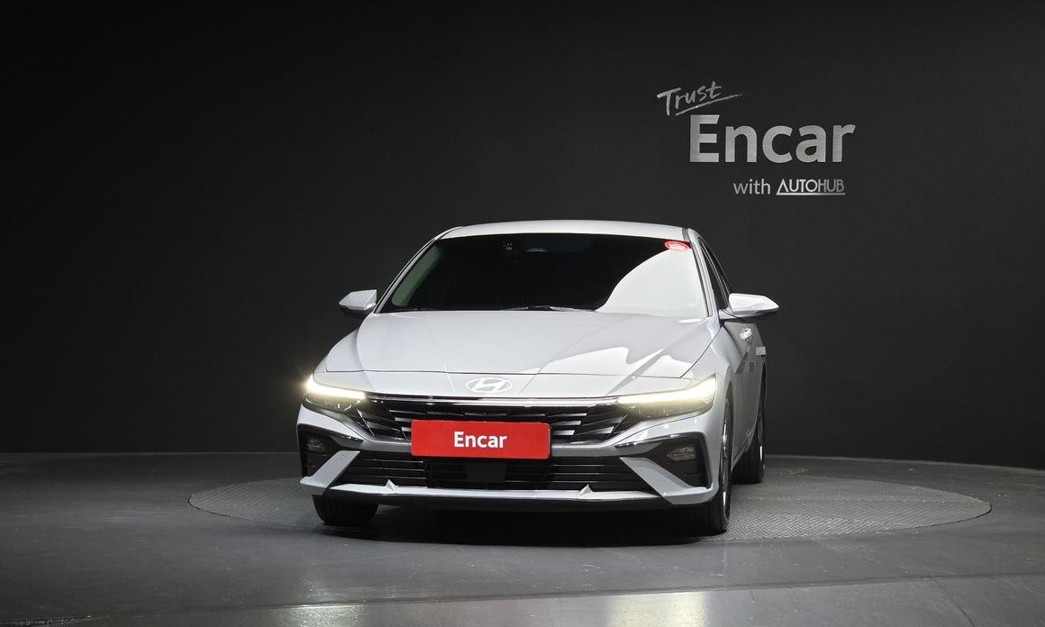 Hyundai AVANTE 2024