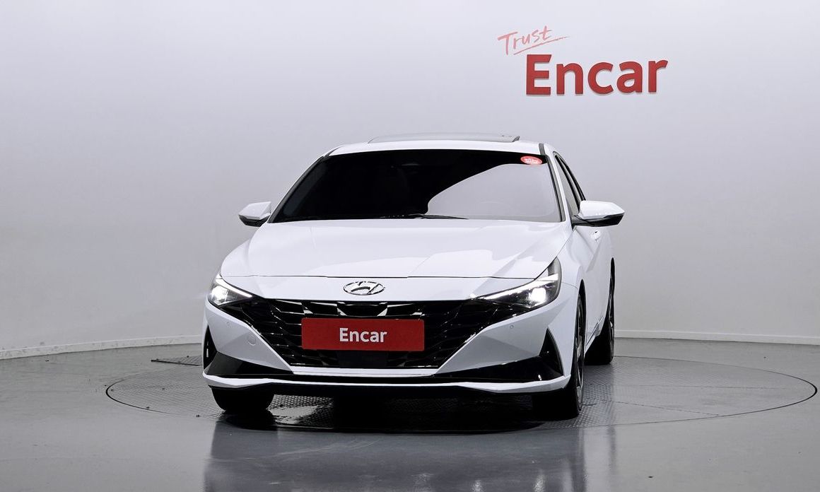 Hyundai AVANTE 2022