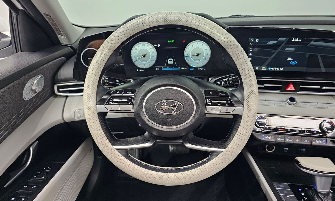 Hyundai AVANTE 2022