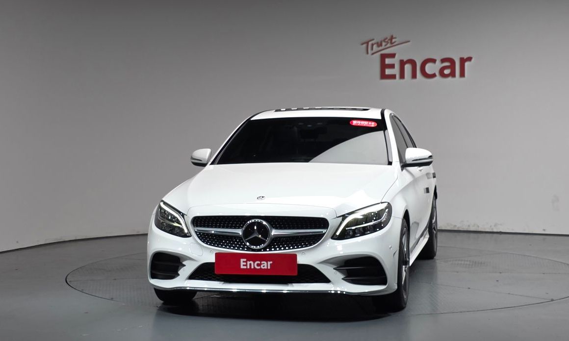 Mercedes-Benz C-Class 2021