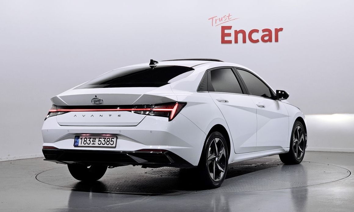 Hyundai AVANTE 2022