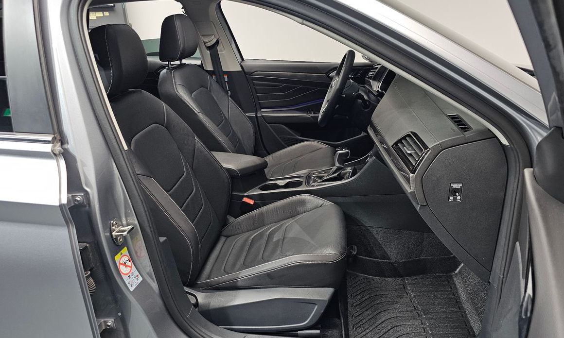 Volkswagen Jetta 2023
