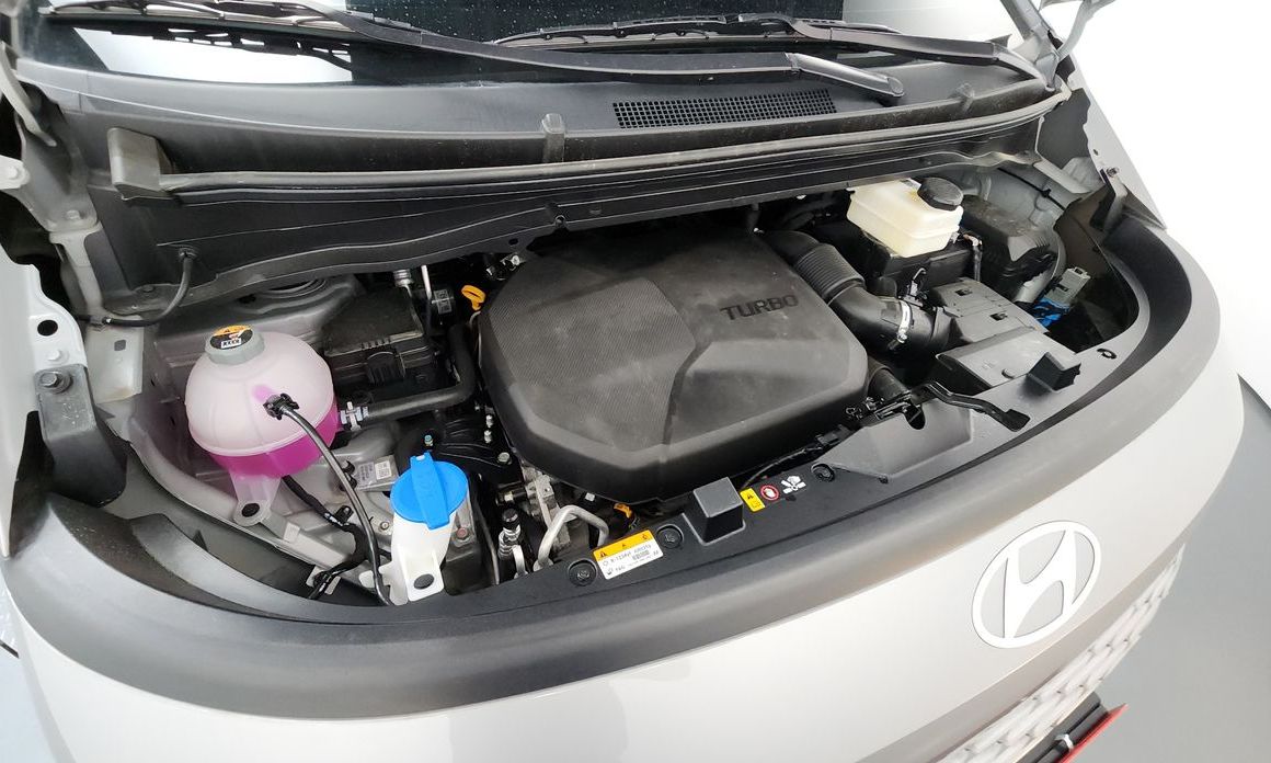 Hyundai Staria 2025