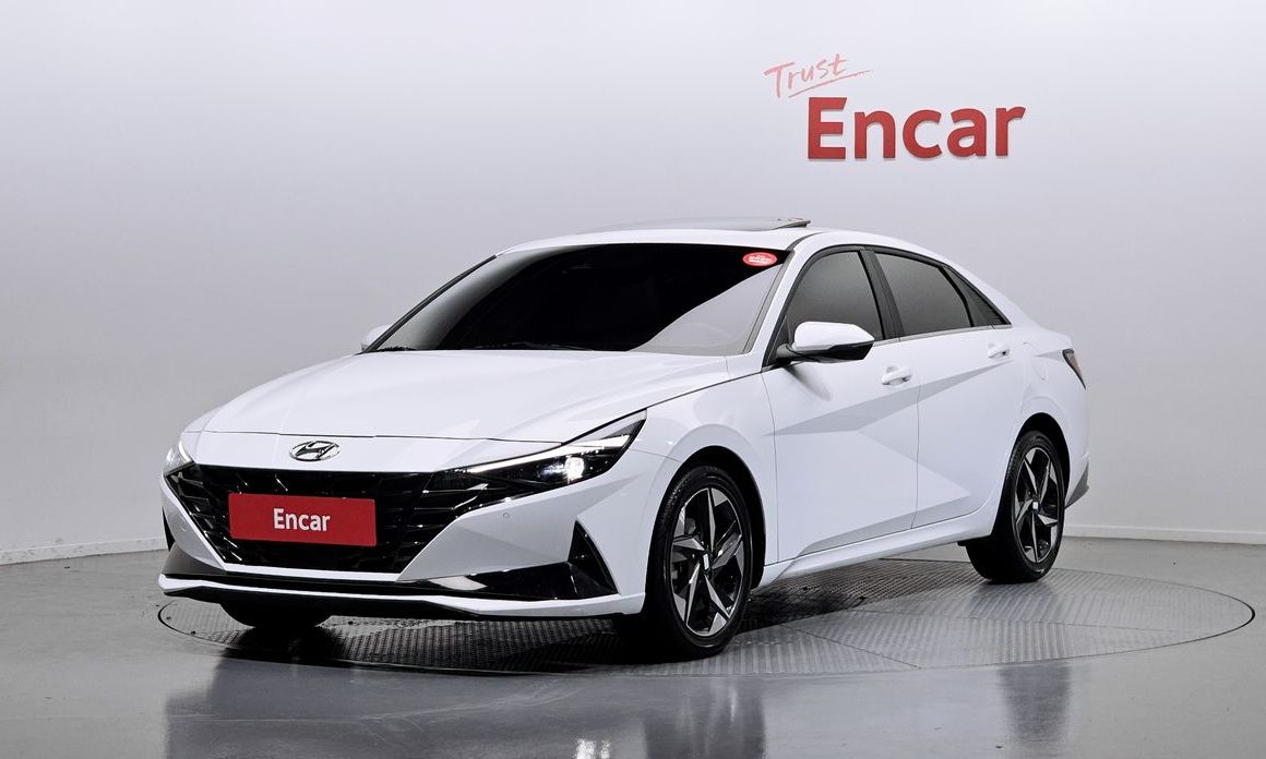 Hyundai AVANTE 2022