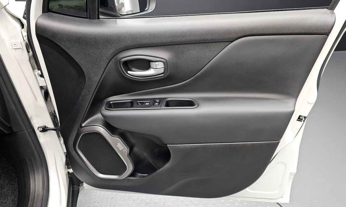 Jeep Renegade 2023