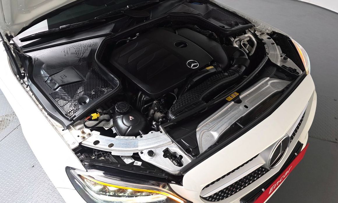 Mercedes-Benz C-Class 2021
